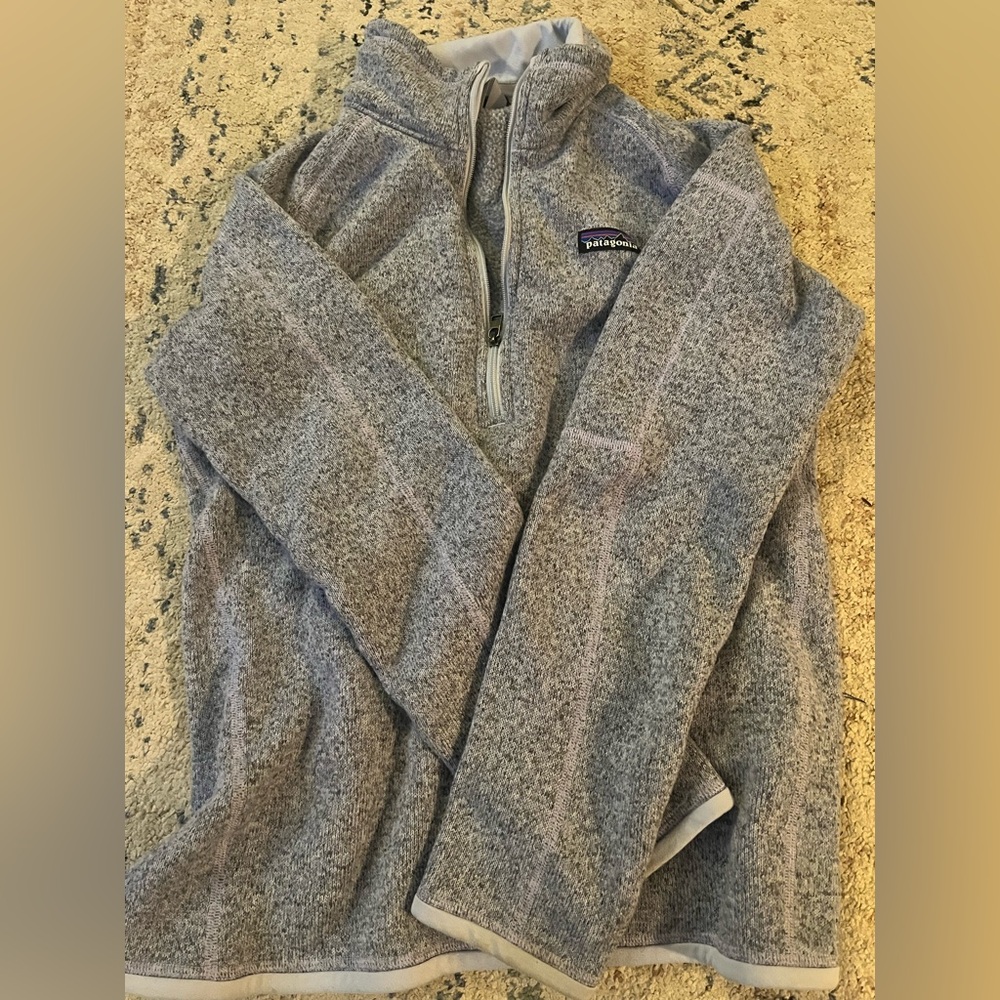 Patagonia Heathered Gray Fleece Pullover